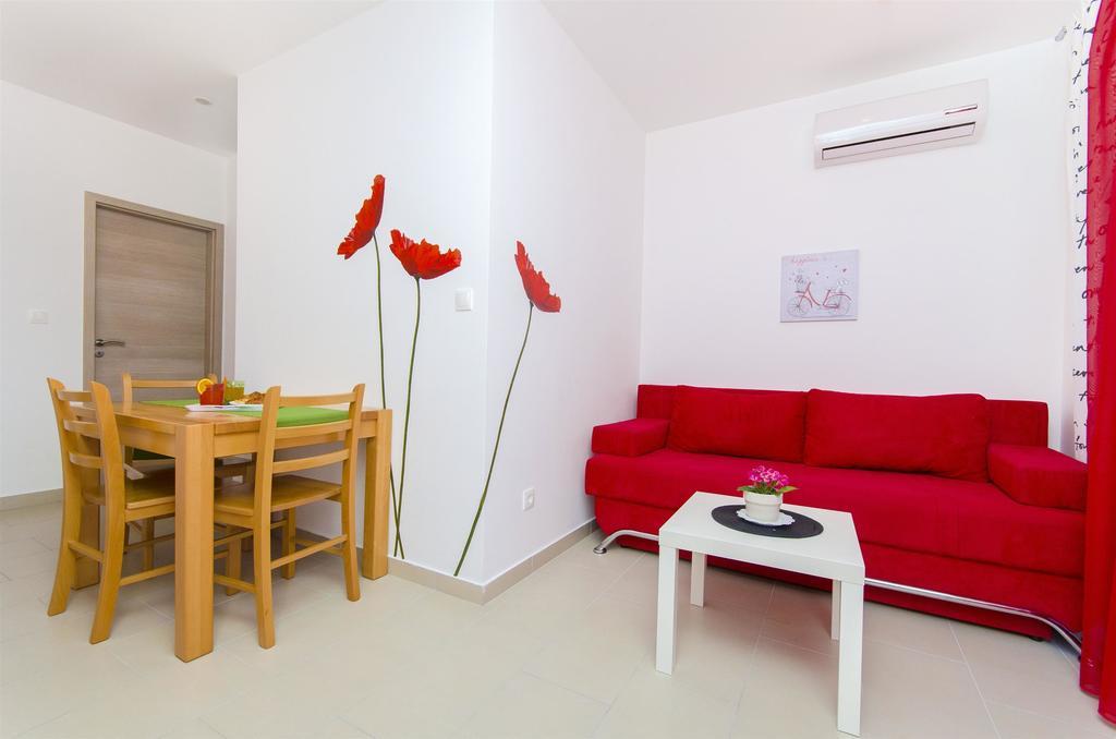 Apartments Pava Donji Okrug  Εξωτερικό φωτογραφία